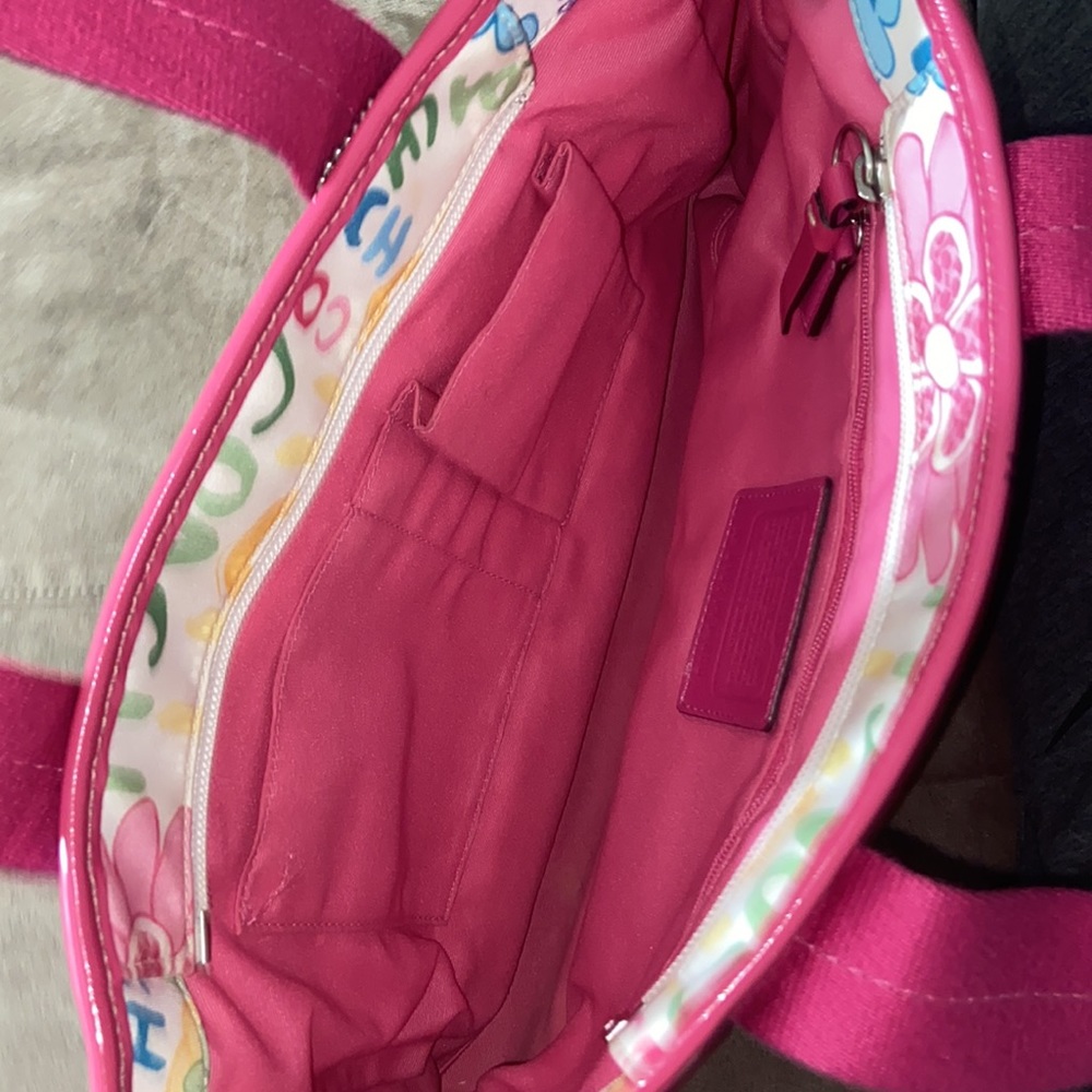 Authentic Coach Multi-Colored Daisy Handbag - Picture 3 of 5